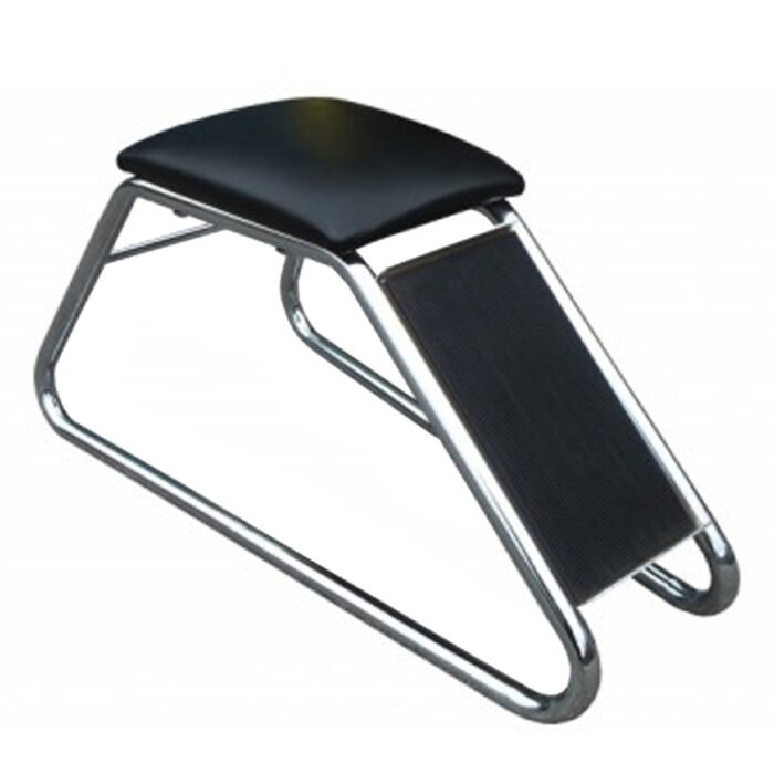 Shoe Fitting Stool - Chrome / Black