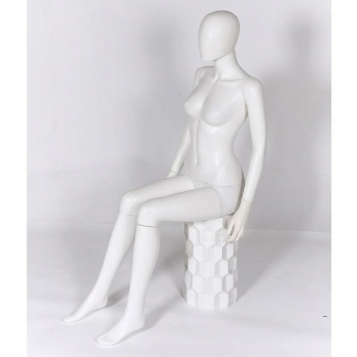 R316 Matt White Sitting Female Mannequin